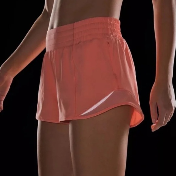 Lululemon Hotty Hot High Rise Shorts 2.5” Sunny Coral - Picture 5 of 8